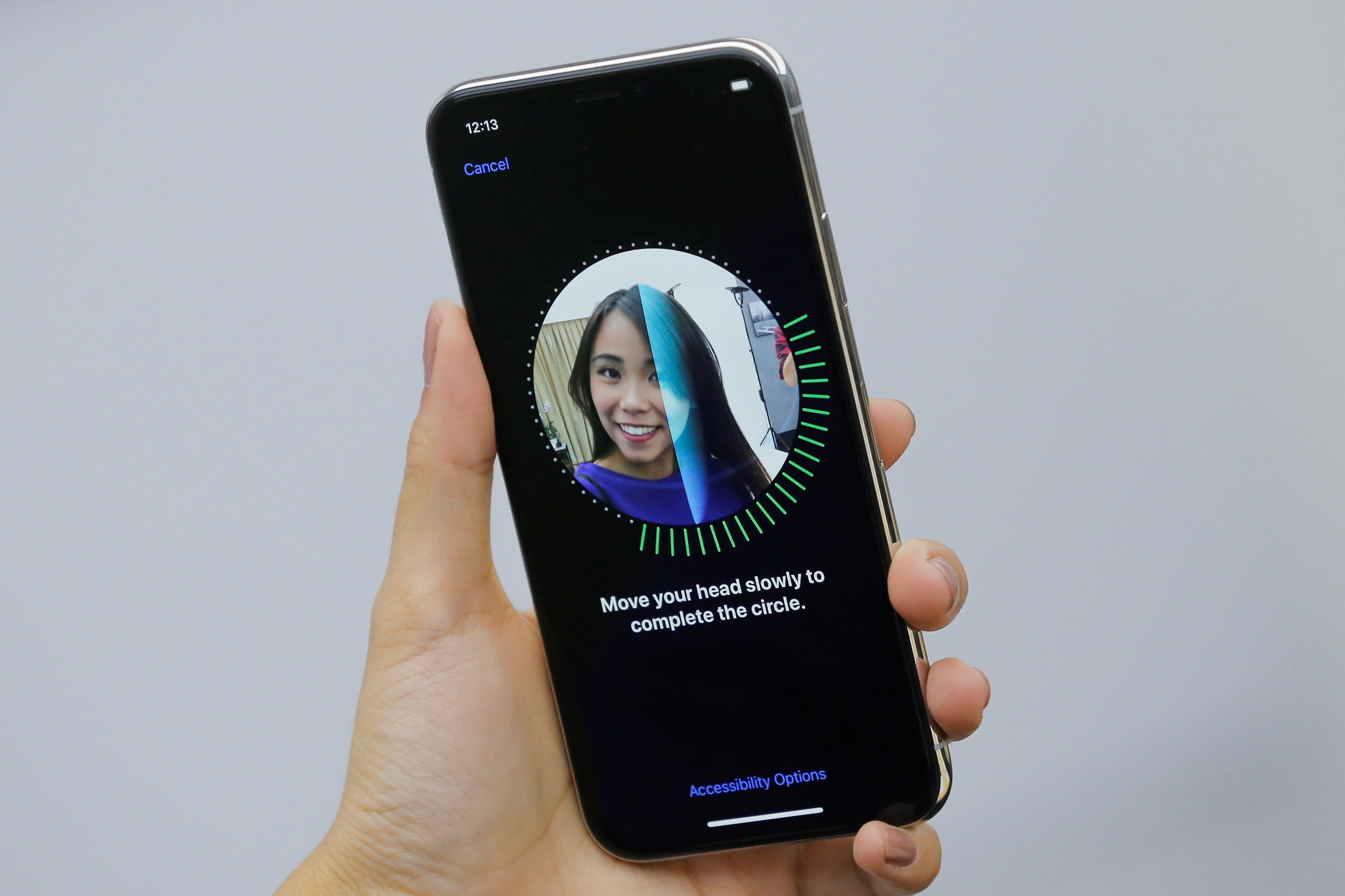 Face ID – iată cum se realizează configurarea, deblocarea și autentificarea Face ID – iată cum se realizează configurarea, deblocarea și autentificarea